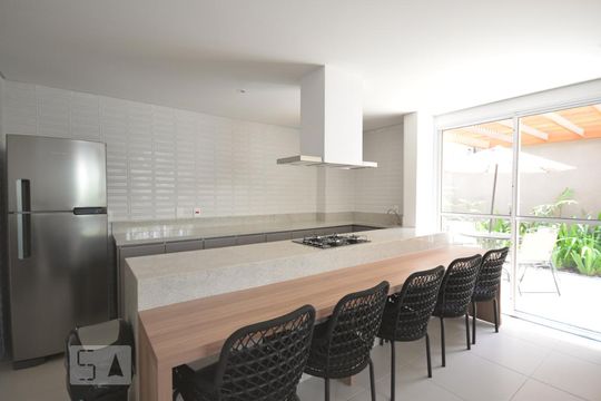 Salãp de Festas de kitnet/studio à venda com 1 quarto, 27m² em Sé, São Paulo