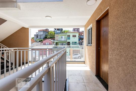 Corredor de entrada  de apartamento à venda com 1 quarto, 32m² em Artur Alvim, São Paulo