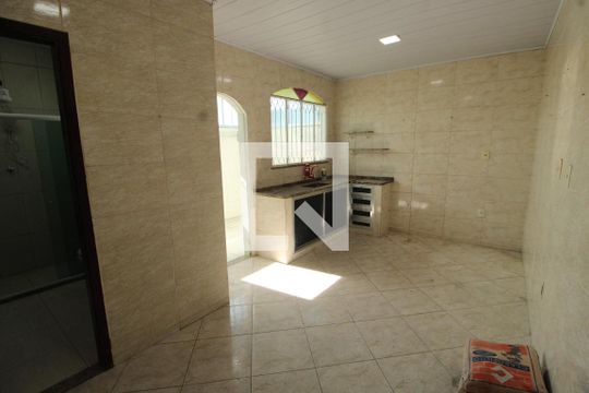 Cozinha de casa para alugar com 2 quartos, 96m² em Irajá, Rio de Janeiro