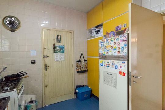 Cozinha de casa à venda com 3 quartos, 350m² em Planalto Paulista, São Paulo