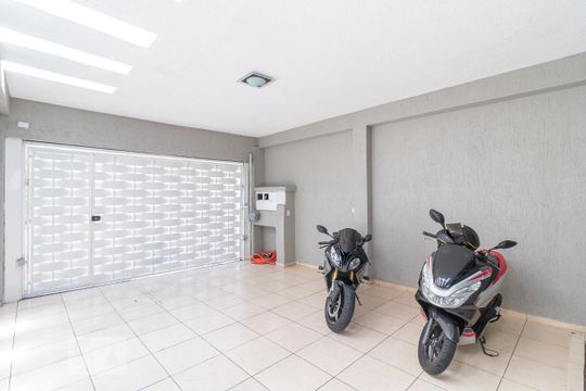 Garagem de casa à venda com 4 quartos, 280m² em Vila São Francisco (zona Leste), São Paulo