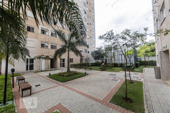 Área comum de apartamento para alugar com 2 quartos, 42m² em Jardim Brasília, São Paulo