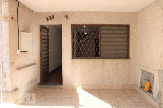 Fachada de casa à venda com 2 quartos, 99m² em Lapa de Baixo, São Paulo