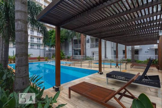 Piscina de apartamento à venda com 3 quartos, 74m² em Jardim Prudência, São Paulo