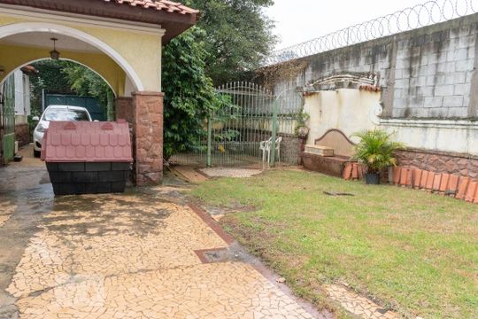 Quintal de casa à venda com 5 quartos, 500m² em Vila Mariana, São Paulo