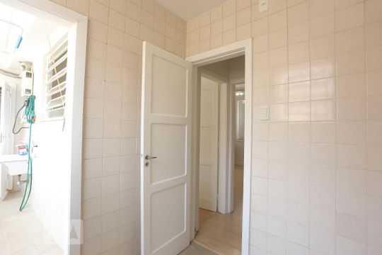 Cozinha de apartamento à venda com 2 quartos, 55m² em Tijuca, Rio de Janeiro