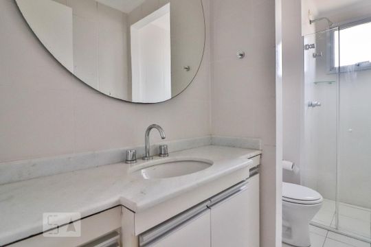 Banheiro 1 de apartamento à venda com 2 quartos, 74m² em Bela Vista, São Paulo