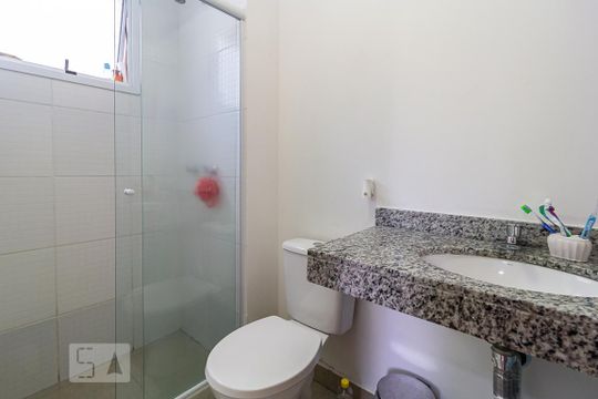 Banheiro da Suíte de apartamento à venda com 3 quartos, 77m² em Taquara, Rio de Janeiro
