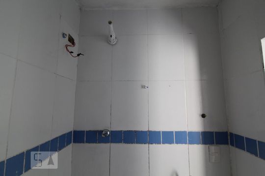 Banheiro de casa para alugar com 1 quarto, 30m² em Mauá, São Caetano do Sul
