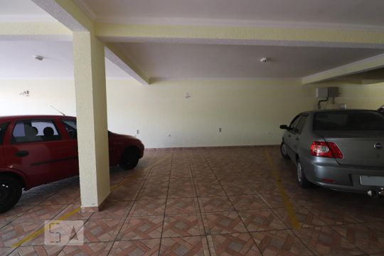 Garagem de apartamento à venda com 2 quartos, 60m² em Santa Teresinha, Santo André