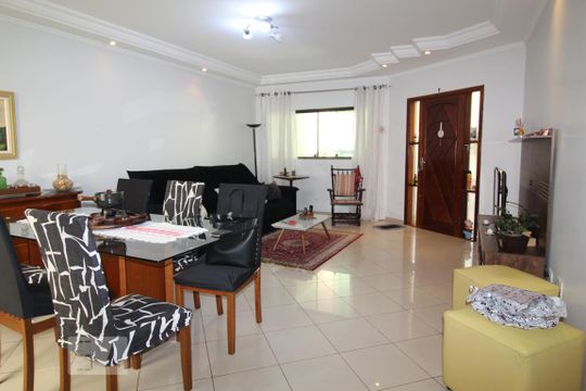 Casa à venda com 3 quartos, 200m² em Cerâmica, São Caetano do Sul