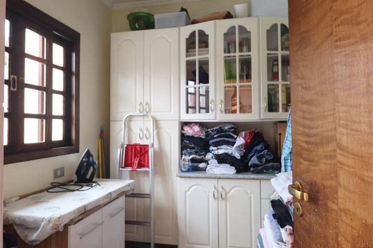 Quarto de Serviço de casa à venda com 3 quartos, 233m² em Vila Floresta, Santo André