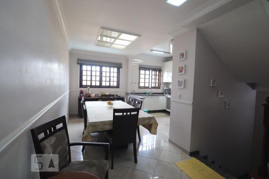 Cozinha de casa à venda com 3 quartos, 233m² em Vila Floresta, Santo André