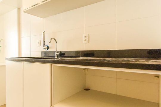 Cozinha de kitnet/studio à venda com 1 quarto, 25m² em Cerqueira César, São Paulo