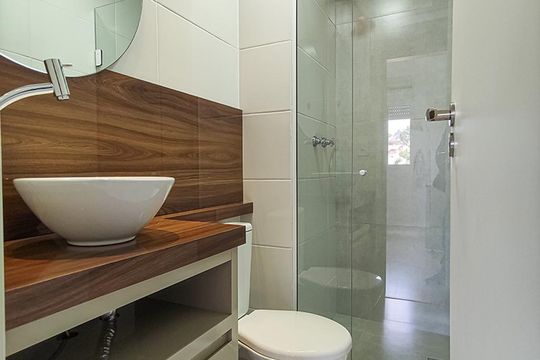 Banheiro 1 de apartamento à venda com 2 quartos, 60m² em Rincão, Novo Hamburgo