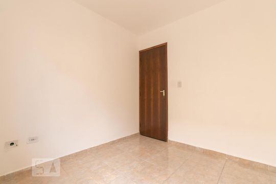 Quarto 1 de casa de condomínio para alugar com 2 quartos, 60m² em Vila Granada, São Paulo