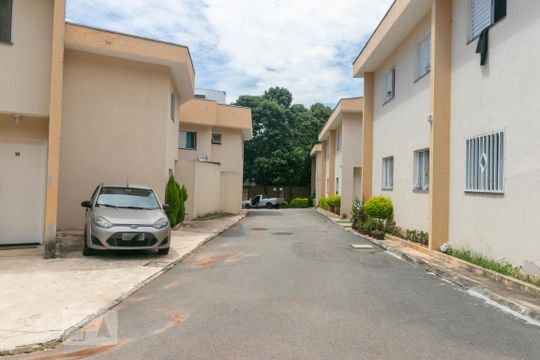 Fachada da Casa de casa de condomínio para alugar com 2 quartos, 60m² em Vila Granada, São Paulo