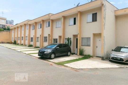 Fachada da Casa de casa de condomínio para alugar com 2 quartos, 60m² em Vila Granada, São Paulo