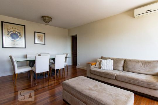 Sala de apartamento à venda com 2 quartos, 85m² em Campo Belo, São Paulo