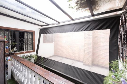 Externo de casa para alugar com 4 quartos, 260m² em Liberdade, São Paulo