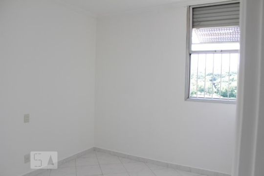 Quarto 2 de apartamento para alugar com 2 quartos, 57m² em Jardim Santa Teresa, Jundiaí