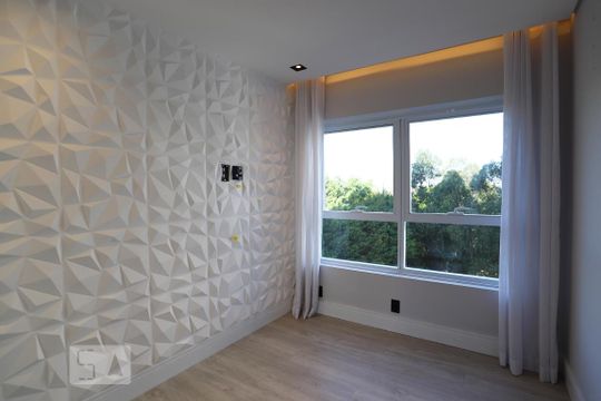 Quarto de apartamento para alugar com 2 quartos, 67m² em Empresarial 18 do Forte, Barueri