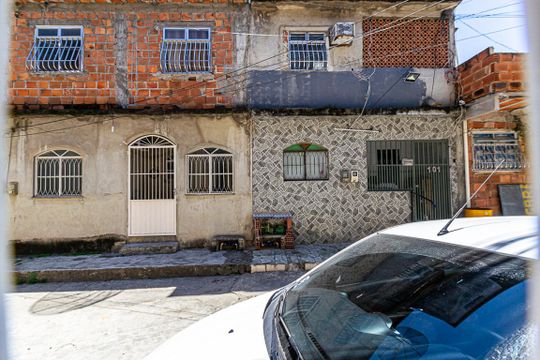 Vista do Quarto 1 no terreo de casa à venda com 4 quartos, 100m² em Neves, Rio de Janeiro