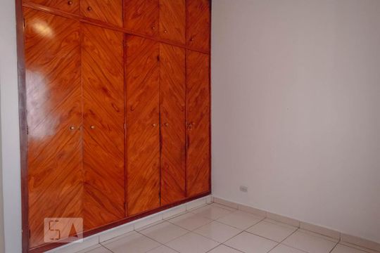 Quarto 1 de casa à venda com 2 quartos, 171m² em Vila Moreira, São Paulo