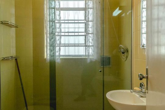 Banheiro de casa à venda com 2 quartos, 171m² em Vila Moreira, São Paulo