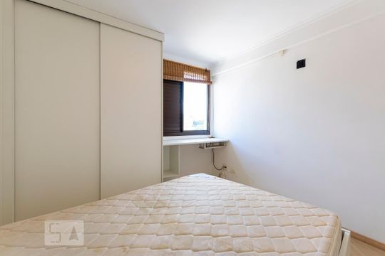 Quarto de apartamento para alugar com 1 quarto, 47m² em Aclimação, São Paulo