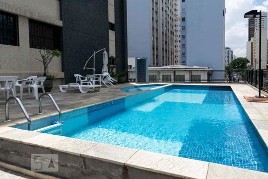 Área comum - Piscina de apartamento para alugar com 1 quarto, 47m² em Aclimação, São Paulo