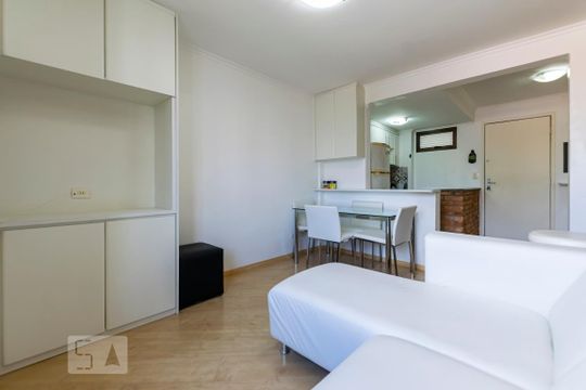 Sala de apartamento para alugar com 1 quarto, 47m² em Aclimação, São Paulo