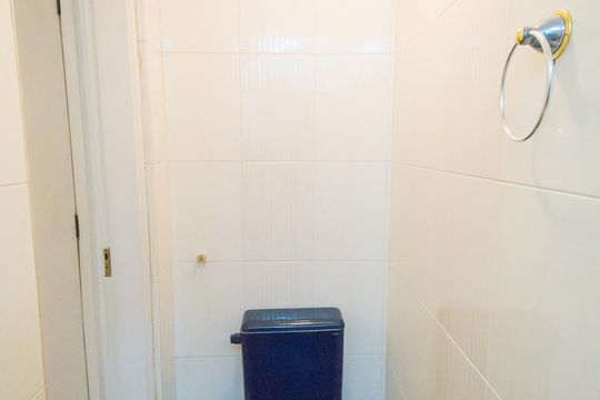 Banheiro da Suíte 1 de apartamento à venda com 3 quartos, 118m² em Aclimação, São Paulo