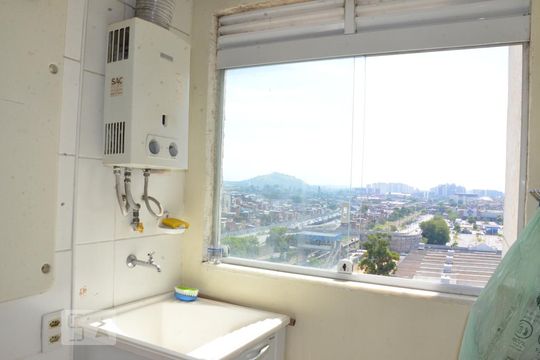 Área comum de serviço de apartamento para alugar com 3 quartos, 67m² em Engenho de Dentro, Rio de Janeiro