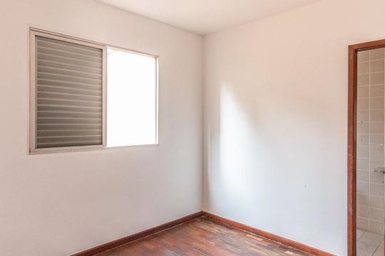 Suíte de apartamento à venda com 3 quartos, 67m² em Buritis, Belo Horizonte