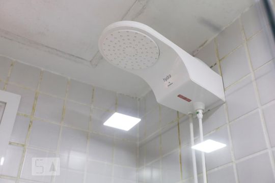 Chuveiro de kitnet/studio à venda com 1 quarto, 30m² em Vila Buarque, São Paulo