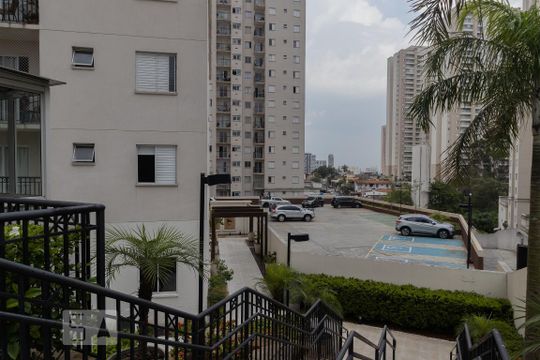 Fachada de apartamento para alugar com 2 quartos, 49m² em Vila Augusta, Guarulhos