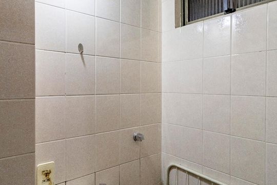 Banheiro de Serviço de apartamento para alugar com 3 quartos, 100m² em Funcionários, Belo Horizonte