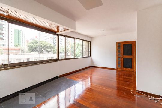 Sala de apartamento para alugar com 3 quartos, 100m² em Funcionários, Belo Horizonte