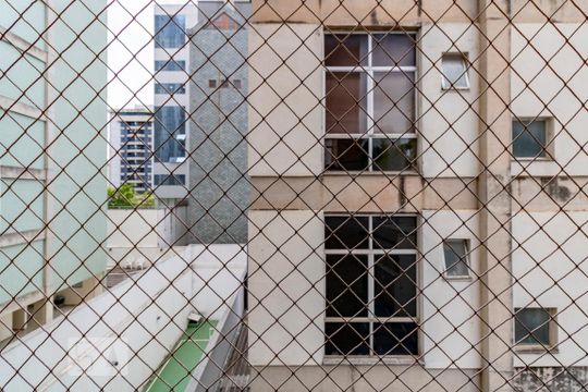 Vista de apartamento para alugar com 3 quartos, 100m² em Funcionários, Belo Horizonte