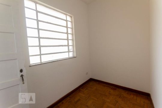 Quarto de serviço de apartamento à venda com 2 quartos, 170m² em Bela Vista, São Paulo