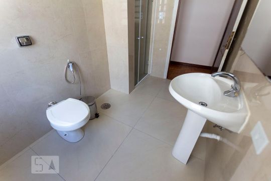 Banheiro de apartamento à venda com 2 quartos, 170m² em Bela Vista, São Paulo