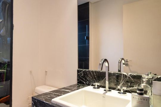 Banheiro de apartamento à venda com 2 quartos, 160m² em Jardim Fonte do Morumbi, São Paulo