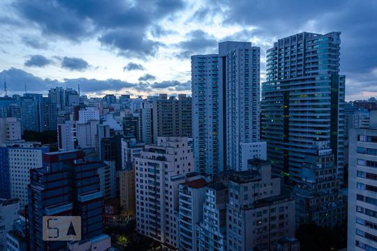 Vista de kitnet/studio para alugar com 1 quarto, 52m² em Bela Vista, São Paulo