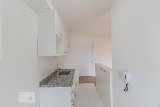 Cozinha de apartamento para alugar com 1 quarto, 36m² em Brás, São Paulo