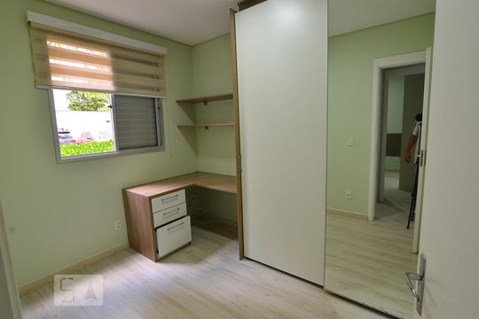Quarto 1 de apartamento para alugar com 2 quartos, 44m² em Água Branca, São Paulo