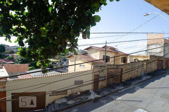 Vista do Quarto de kitnet/studio para alugar com 1 quarto, 50m² em Palmeiras, Belo Horizonte