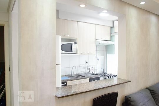 Cozinha de apartamento à venda com 2 quartos, 49m² em Parque Novo Mundo, São Paulo