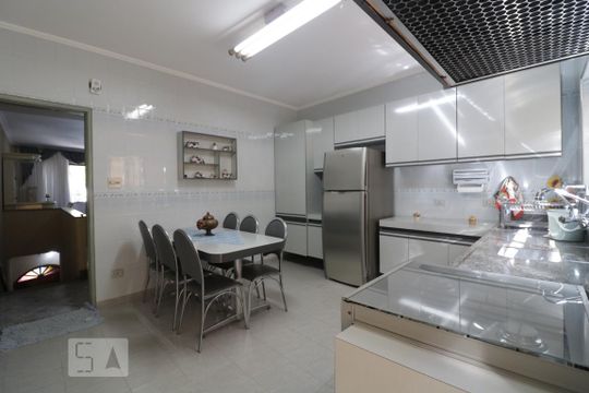 Cozinha de casa à venda com 2 quartos, 180m² em Cidade Mãe do Céu, São Paulo