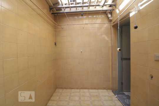 Area de serviço de casa à venda com 2 quartos, 180m² em Cidade Mãe do Céu, São Paulo